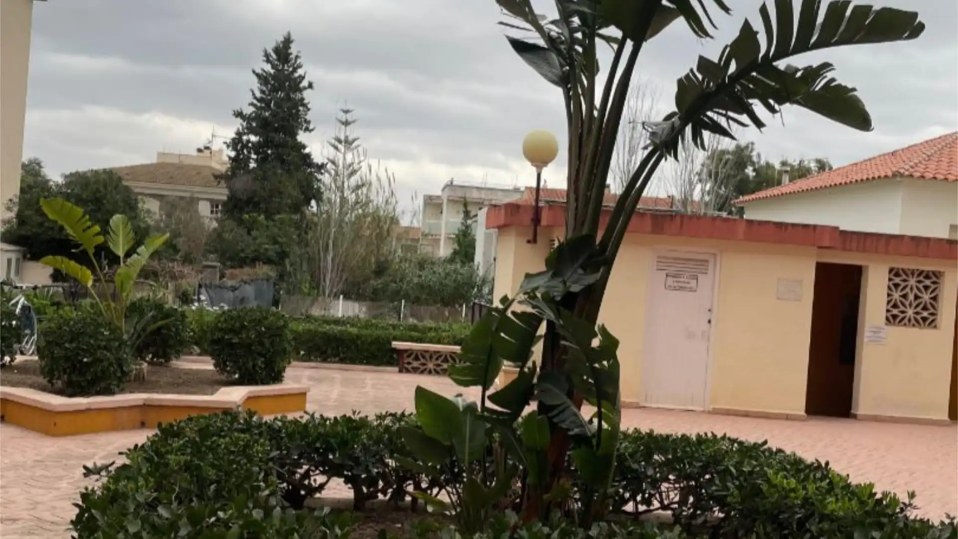 Piso en  Passeig Voramar 6 - Foto 33