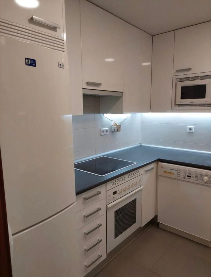 Piso en  Avenida Pablo Picasso 25 - Foto 7