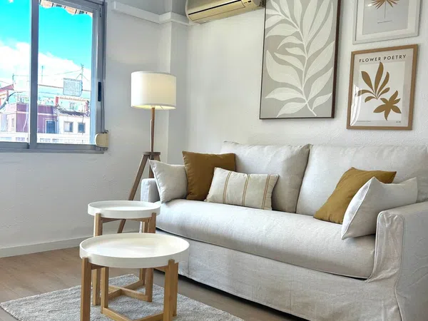 Piso en Barrio El Cabanyal-El Canyamelar - Foto 1