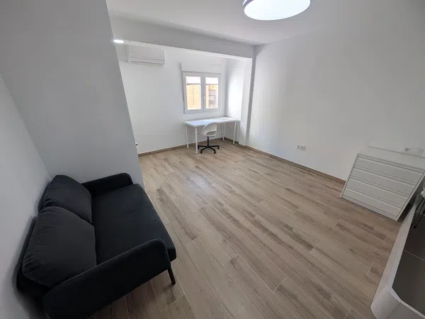 Estudio en Barrio El Carme - Foto 3