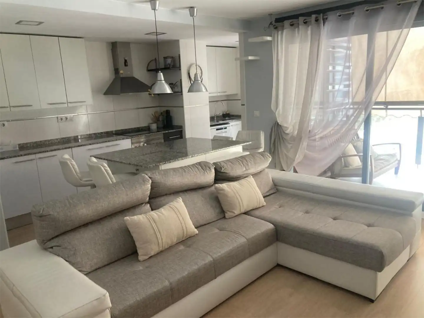 Piso en  Maestro José Garberí Serrano 18 - Foto 3