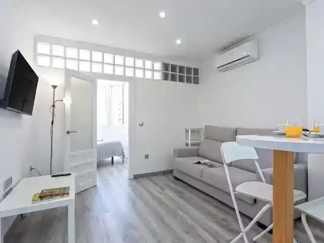 Apartamento en calle Málaga 1 - Foto 5