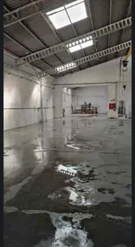 Local comercial en  Calle Hilados 21 - Foto 1