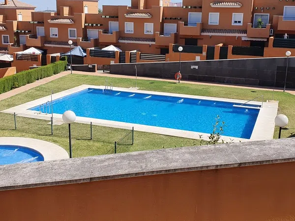 Chalet adosado en Calle Melilla, 1 - Foto 8