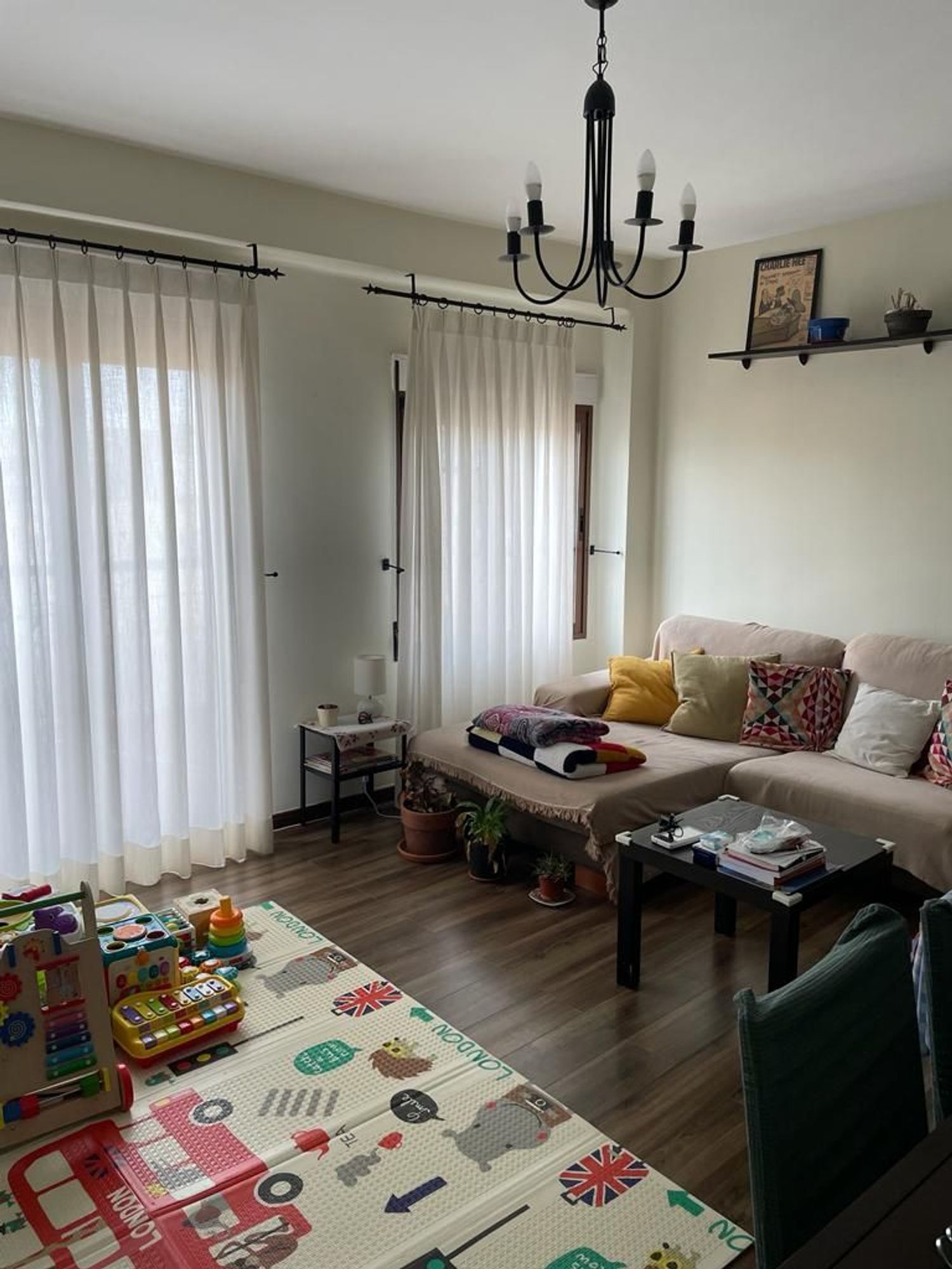 Piso en calle Lérida, 16