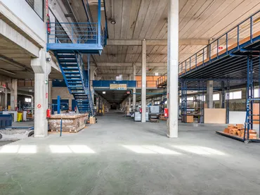 Local comercial en Cornellà de Llobregat - Foto 15