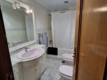 Piso en  Calle Princesa Doña Sofía 1 - Foto 8