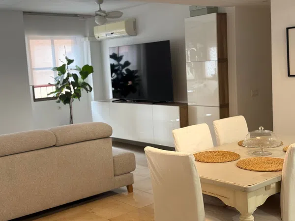 Piso en calle Salvador Dalí, 10 - Foto 3