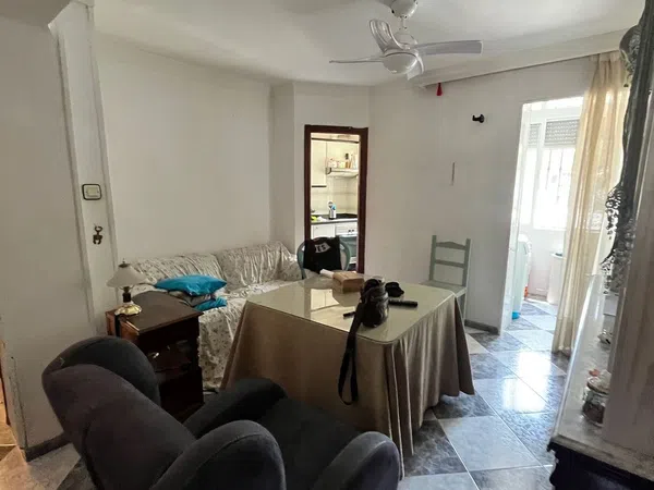 Piso en Calle Doña Clarines, 6 (antes 65), Tiro de Línea - Foto 1