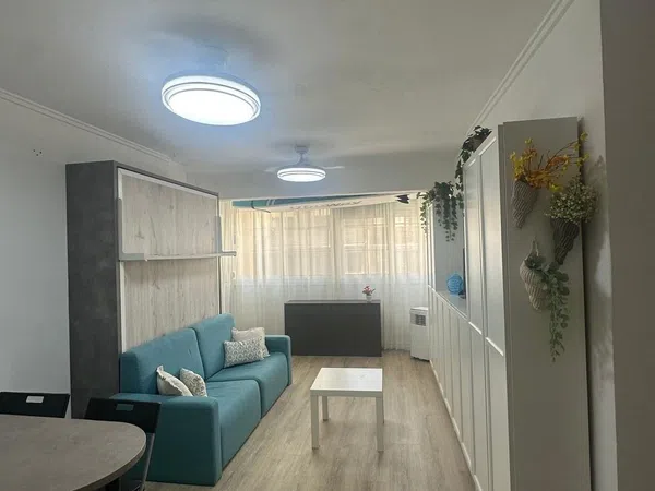 Estudio en calle d'Isaac Peral, 1 - Foto 1