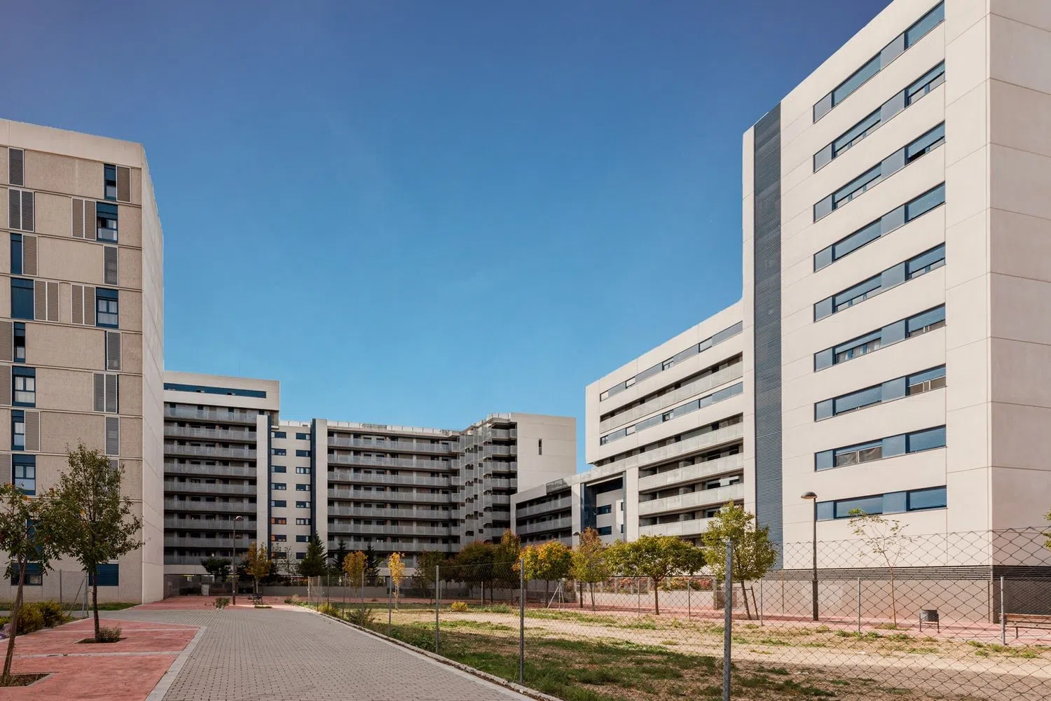 Piso en plaza del Sol - Foto 20