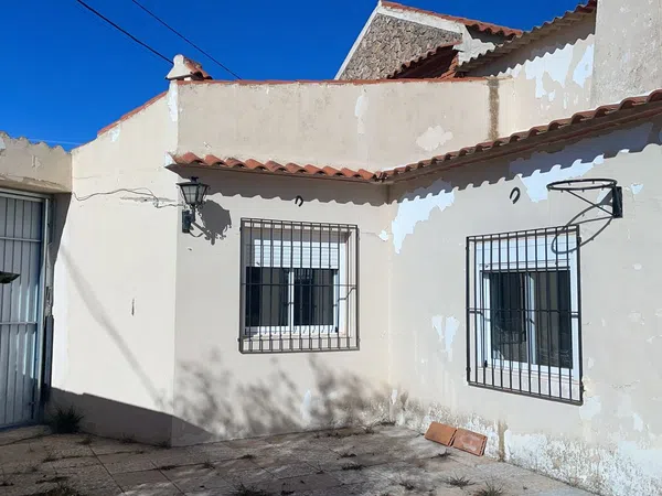 Casa de pueblo en Casas de Haro - Foto 3