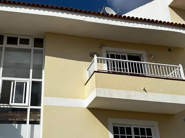 Piso en calle Nicolosa, 4 - Foto 2