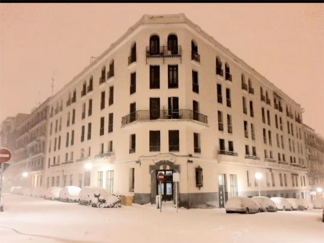 Piso en  Calle de Sebastián Elcano 36