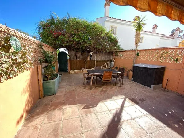 Chalet adosado en Arroyo de la Miel - Foto 10