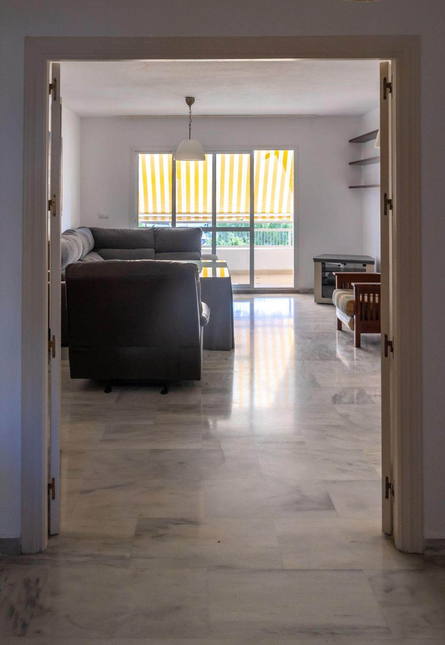 Piso en Calle Arquitecto Alonso Carbonell, 32, Pedregalejo - Morlaco - Foto 4