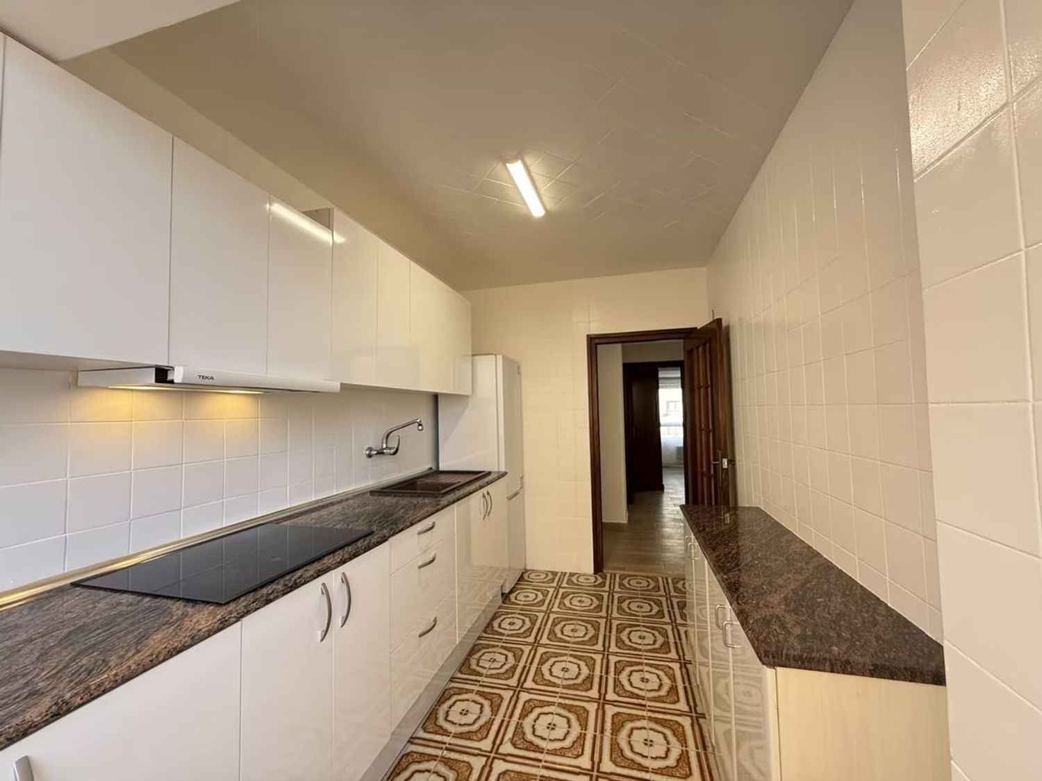 Piso en calle d' Alcàsser, 3 - Foto 8