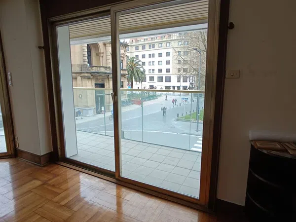 Piso en Calle Hernani, 1, Área Romántica - Foto 2
