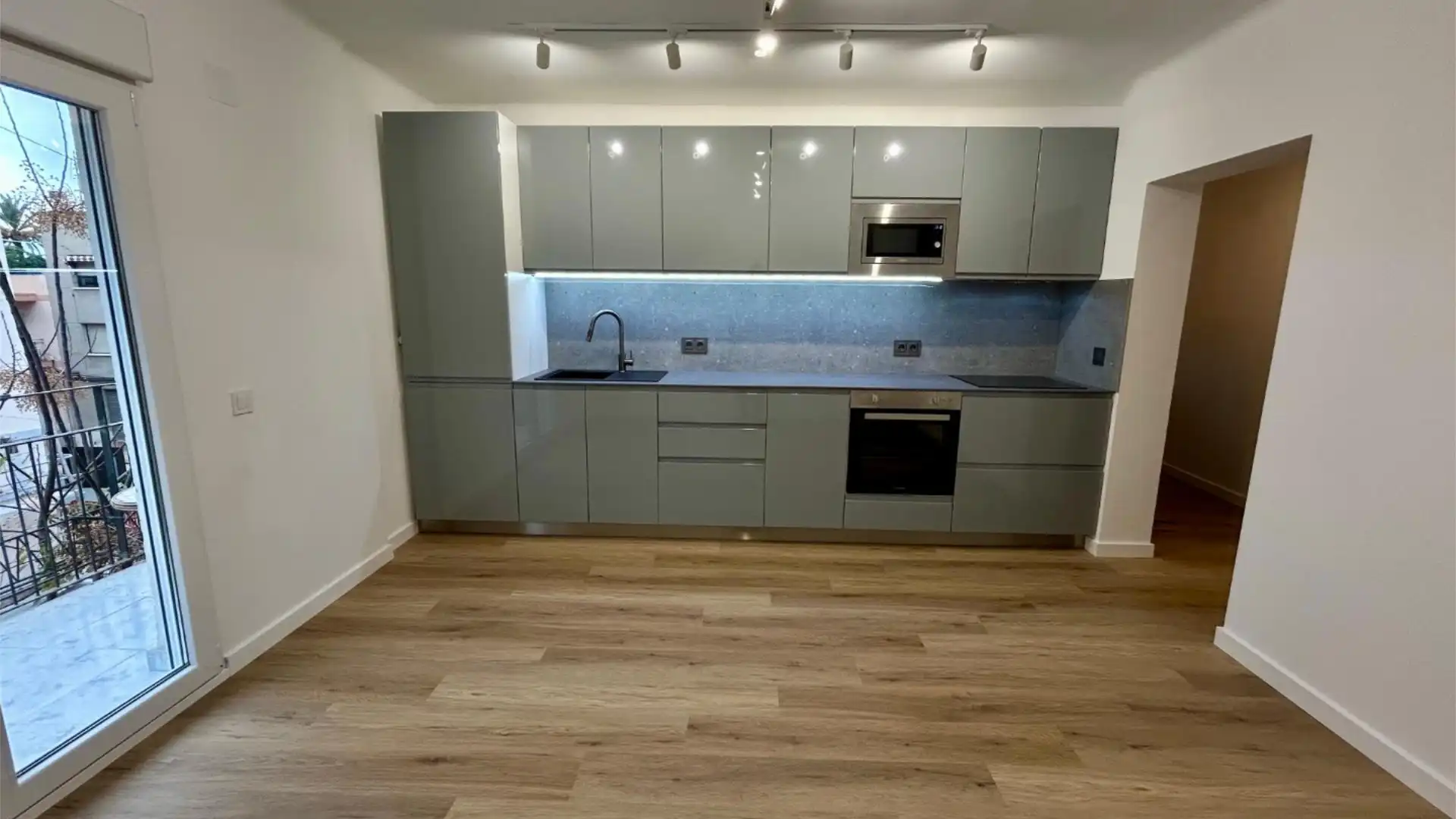 Piso en  Carrer Navarregui 1 - Foto 4