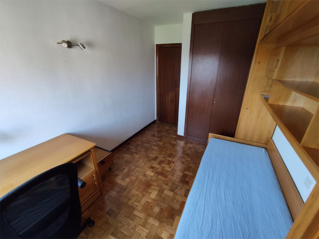 Piso en  Calle de Ramón Gómez de la Serna 85 - Foto 10