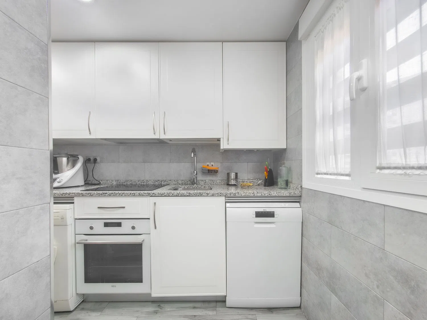 Piso en calle de Menorca, 21 - Foto 8