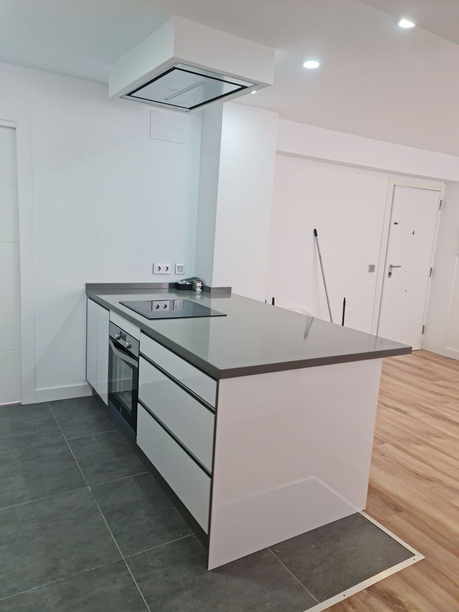 Piso en Avenida San Sebastián, 4, Los Castillejos - La Trinidad - Foto 7