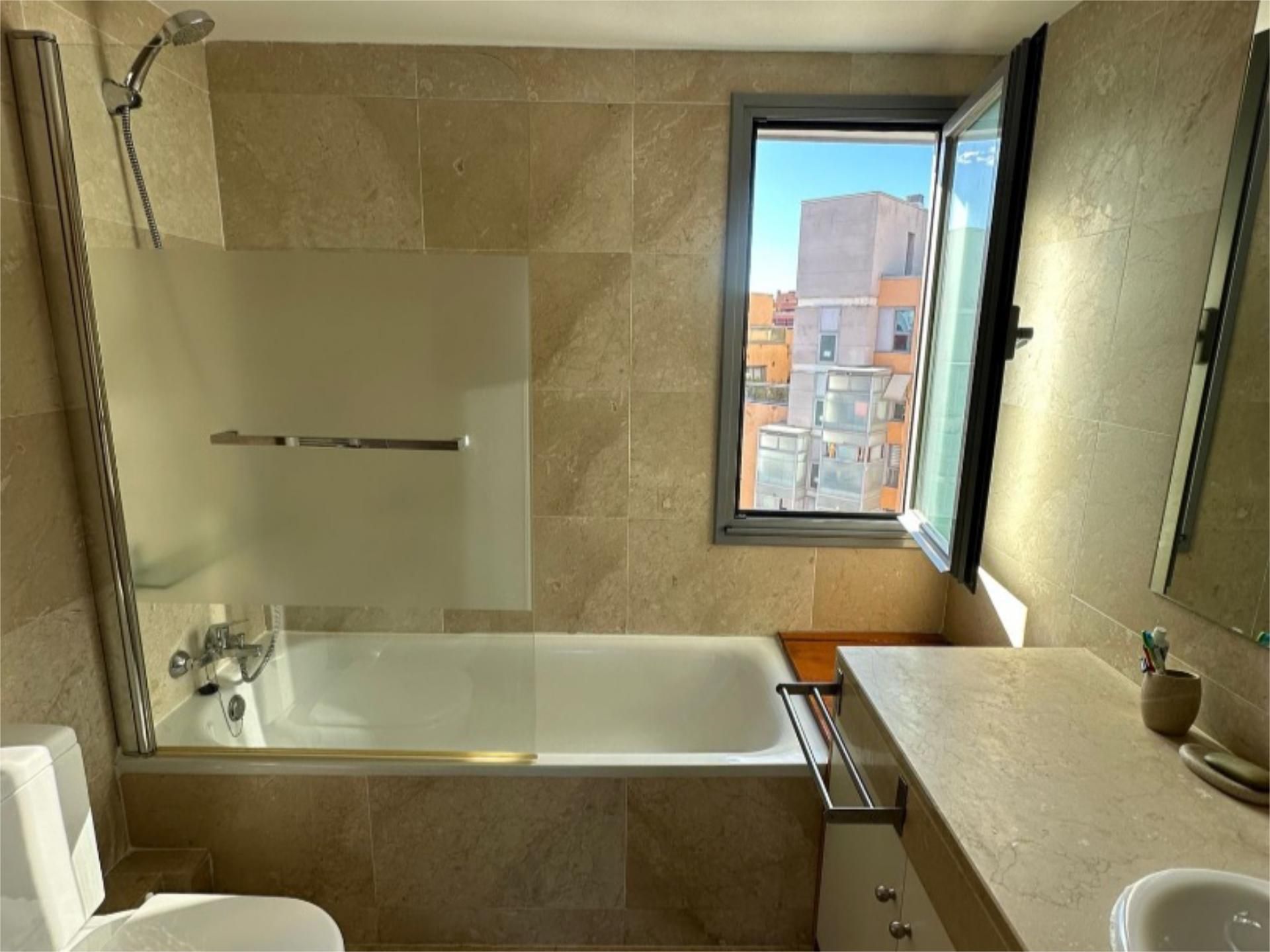 Ático en  Calle de Triacastela 4 - Foto 21