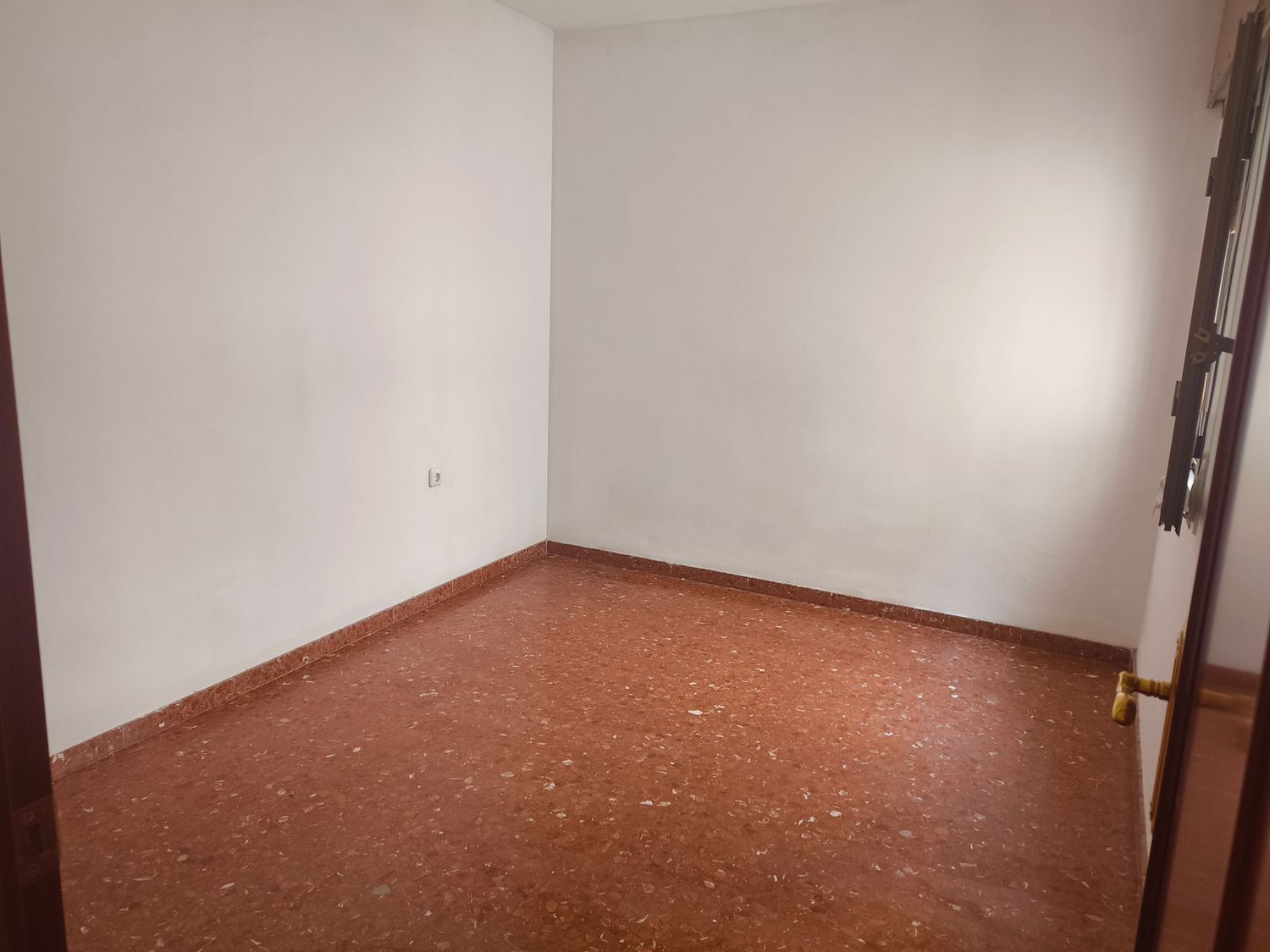 Piso en Calle Julio Valdelomar, 2, Casco Histórico - Corredera - Ribera - Foto 4