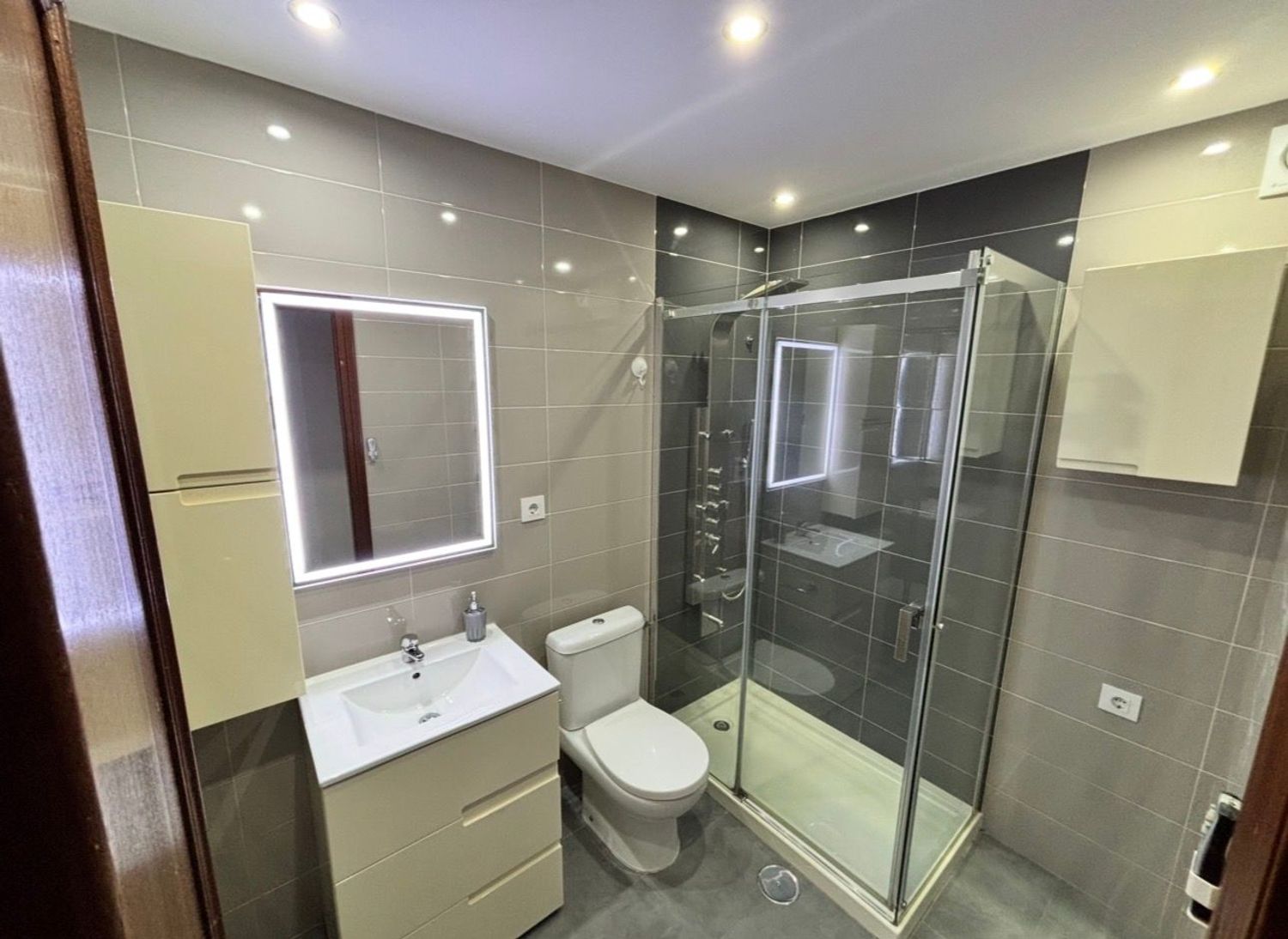 Piso en avenida de las Ciencias, 10 - Foto 10