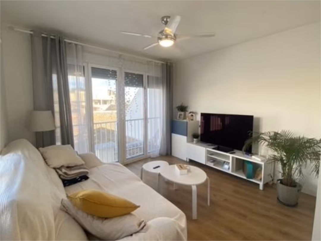 Piso en  Calle Aurora 36