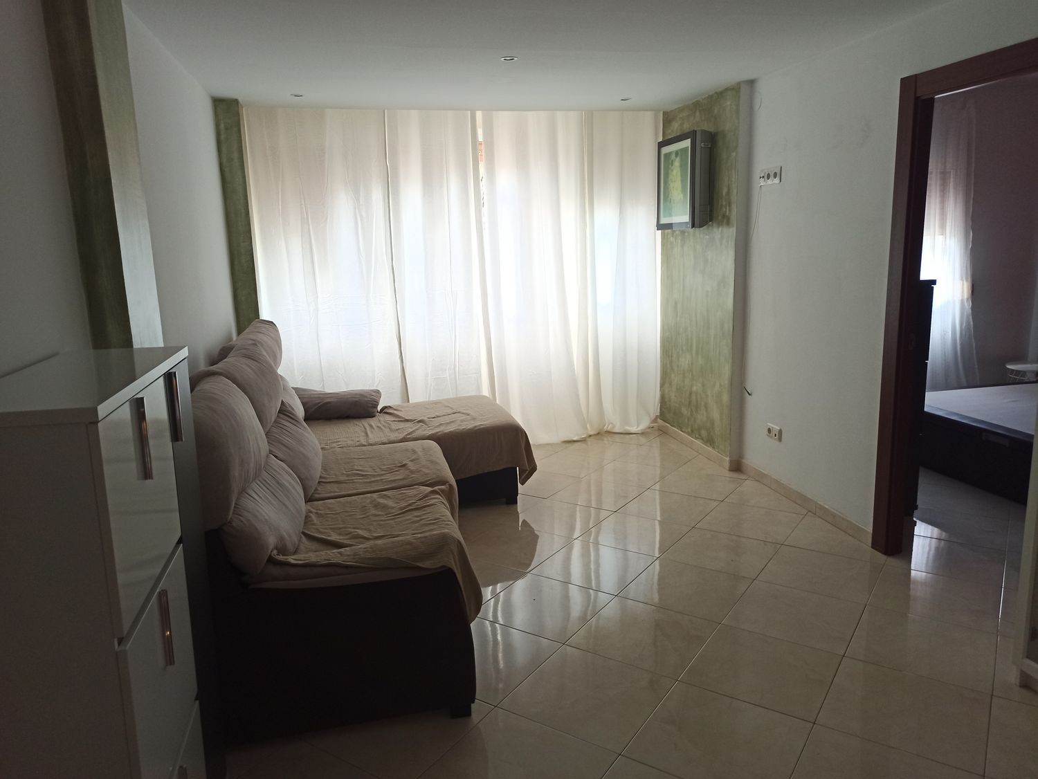 Piso en Pasaje Archanda, 2, Los Castillejos - La Trinidad, Málaga - Foto 2
