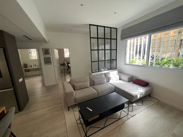 Piso en Barrio Sants - Foto 10