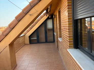Piso en  Avenida Criptana 20 - Foto 4