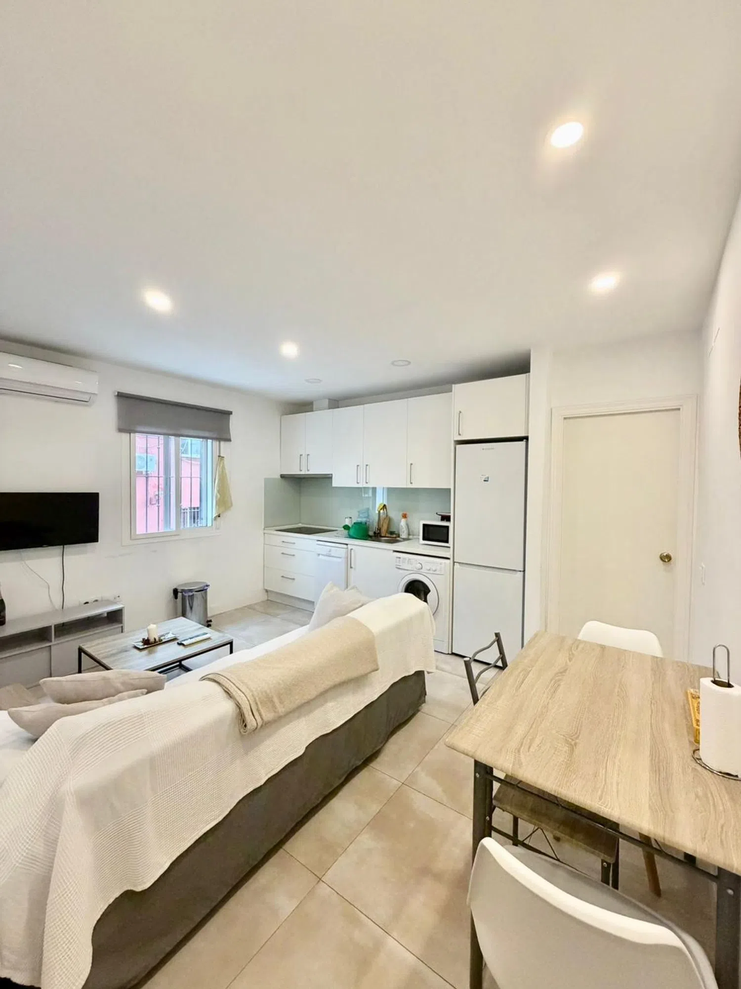 Piso en calle Anaya y Maldonado, 1