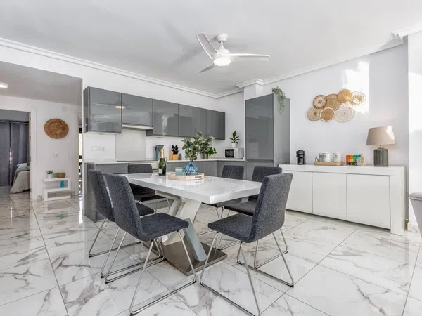 Piso en Barrio Nueva Andalucía - Foto 8