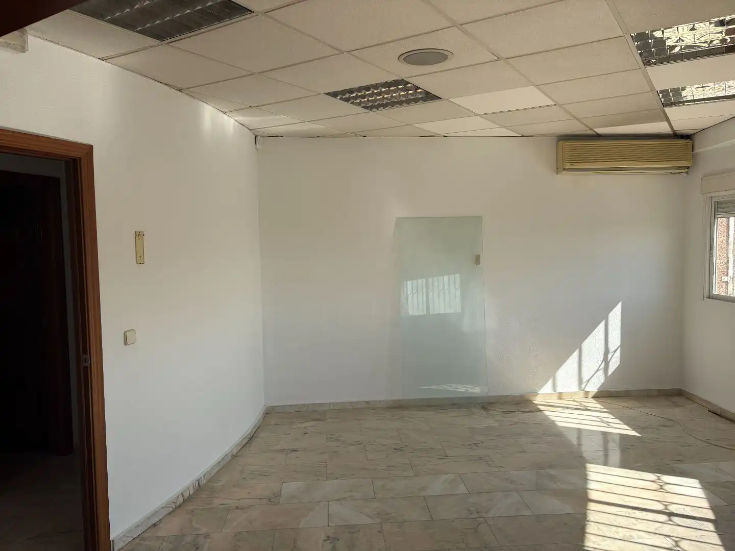 Local comercial en  Calle Antonió Gaudí 15 - Foto 28