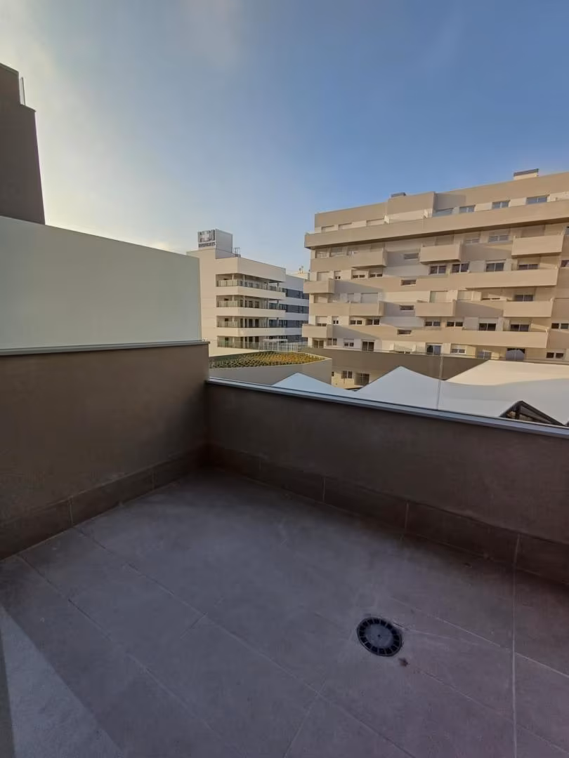 Piso en  Avenida de José Hierro 36V - Foto 2