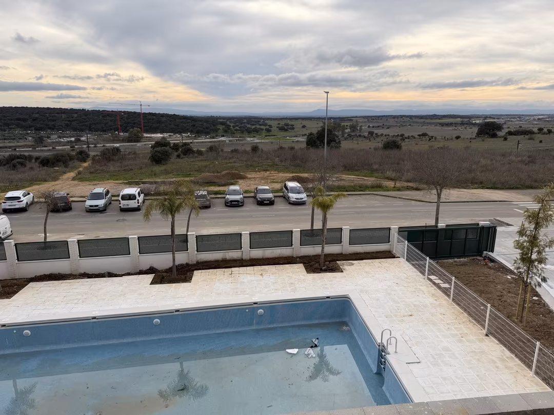 Piso en  Calle Coronel Aureliano Buendía 15 - Foto 8