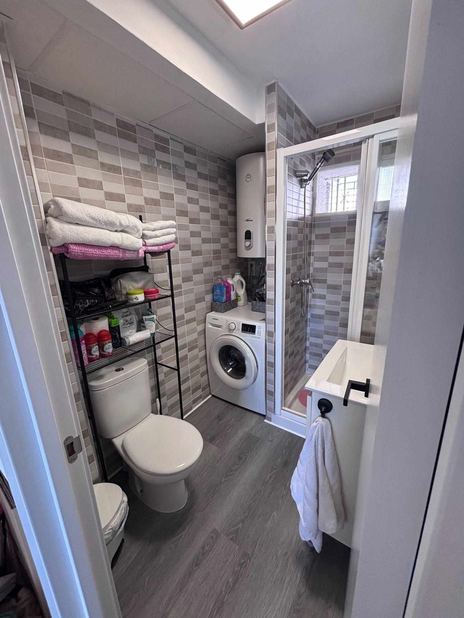 Piso en avenida de la Telefónica, 15 - Foto 2