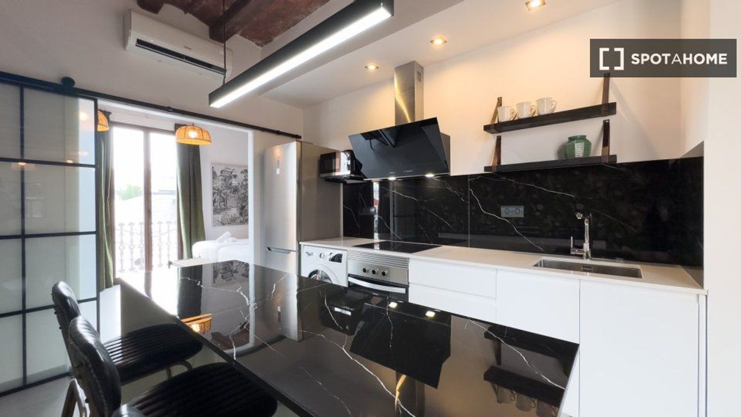 Estudio en Passatge de Mas de Roda, El Poblenou - Foto 12
