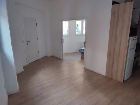 Piso en calle Hermanos Sanz, 18