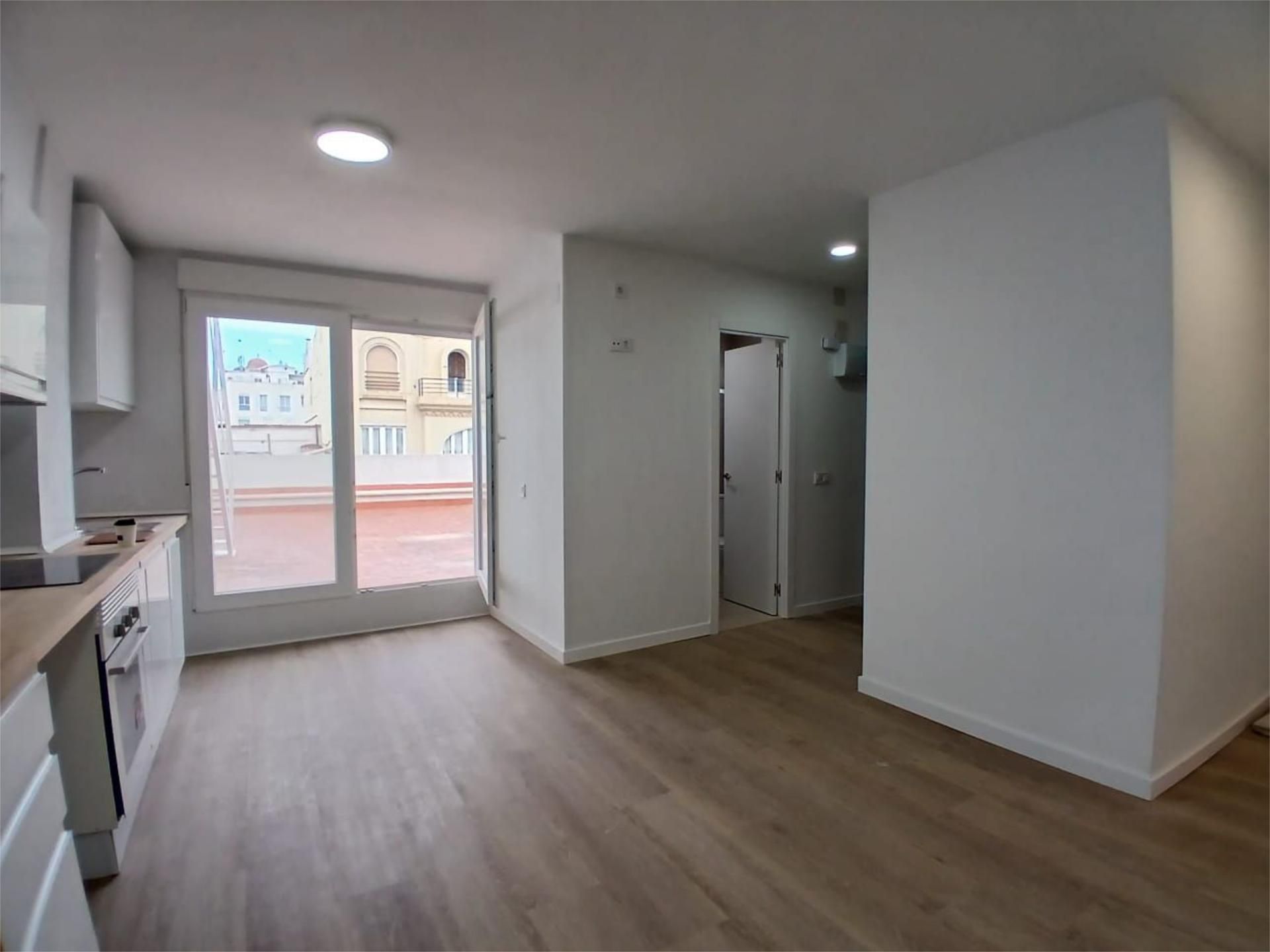 Piso en  Carrer de Ciril Amorós 28