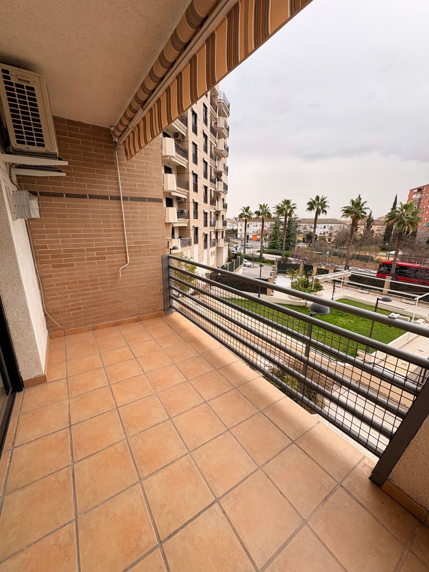 Piso en calle Periodista Rafael Gago Palomo, 3 - Foto 3