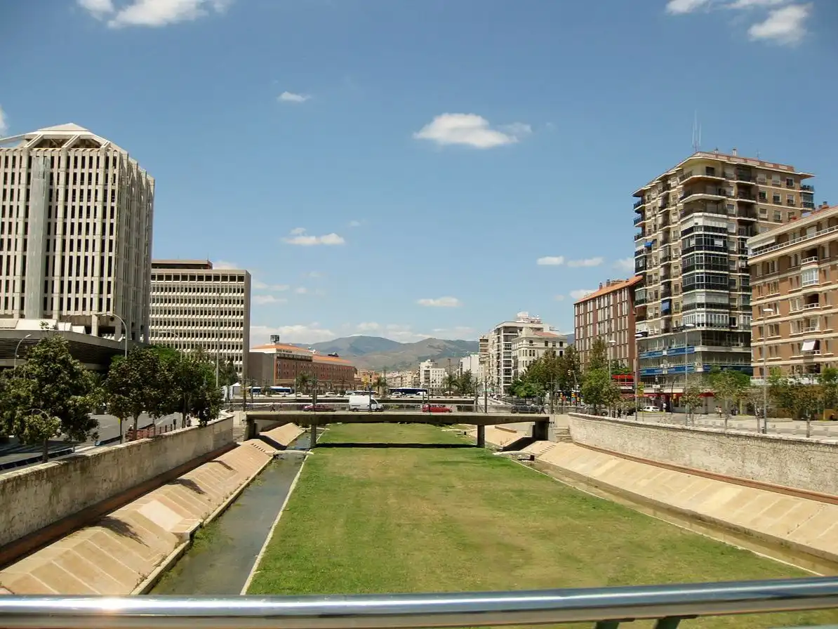 Piso en  Avenida de la Rosaleda 21 - Foto 2
