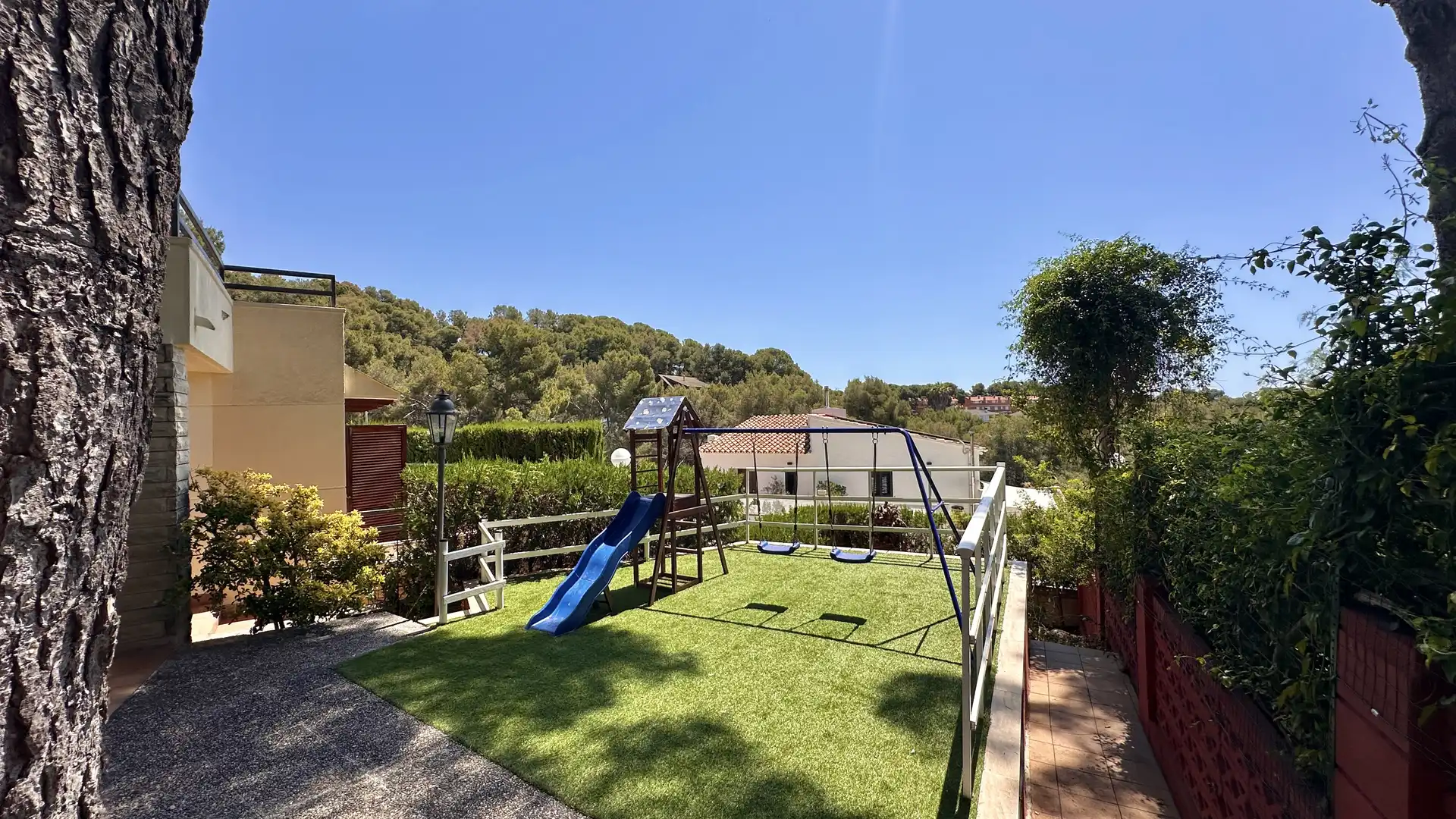 Chalet en  Carrer de les Garrigues 20 - Foto 4