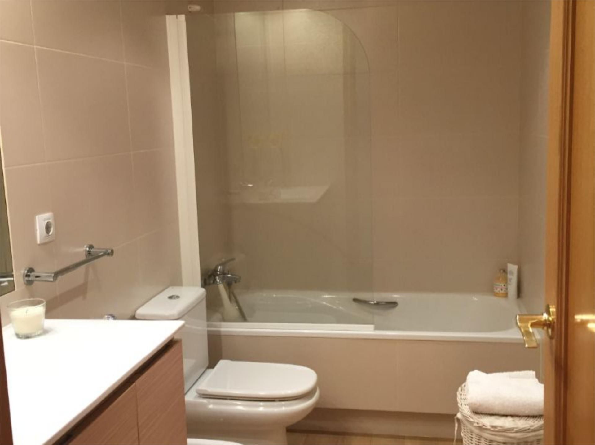 Piso en  Paseo Emilia Pardo Bazán 8 - Foto 13