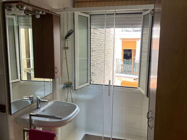 Estudio en Calle de Ramón Pignatelli, 68 - Foto 8