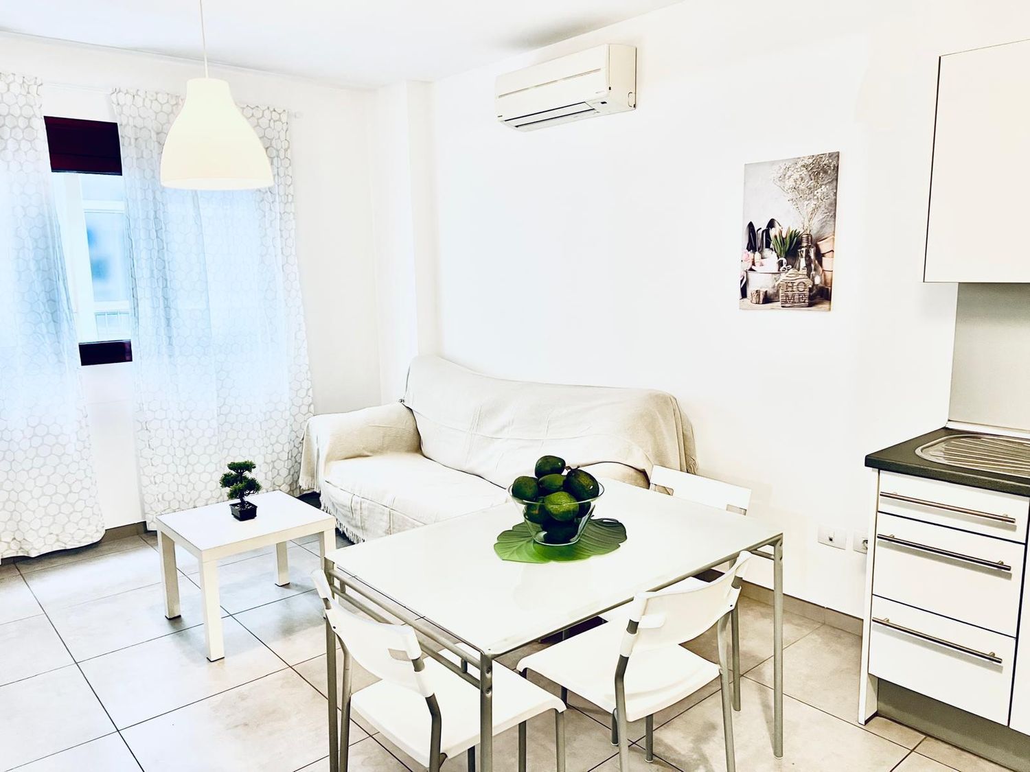 Piso en calle Bernardo de la Torre, 92 - Foto 2