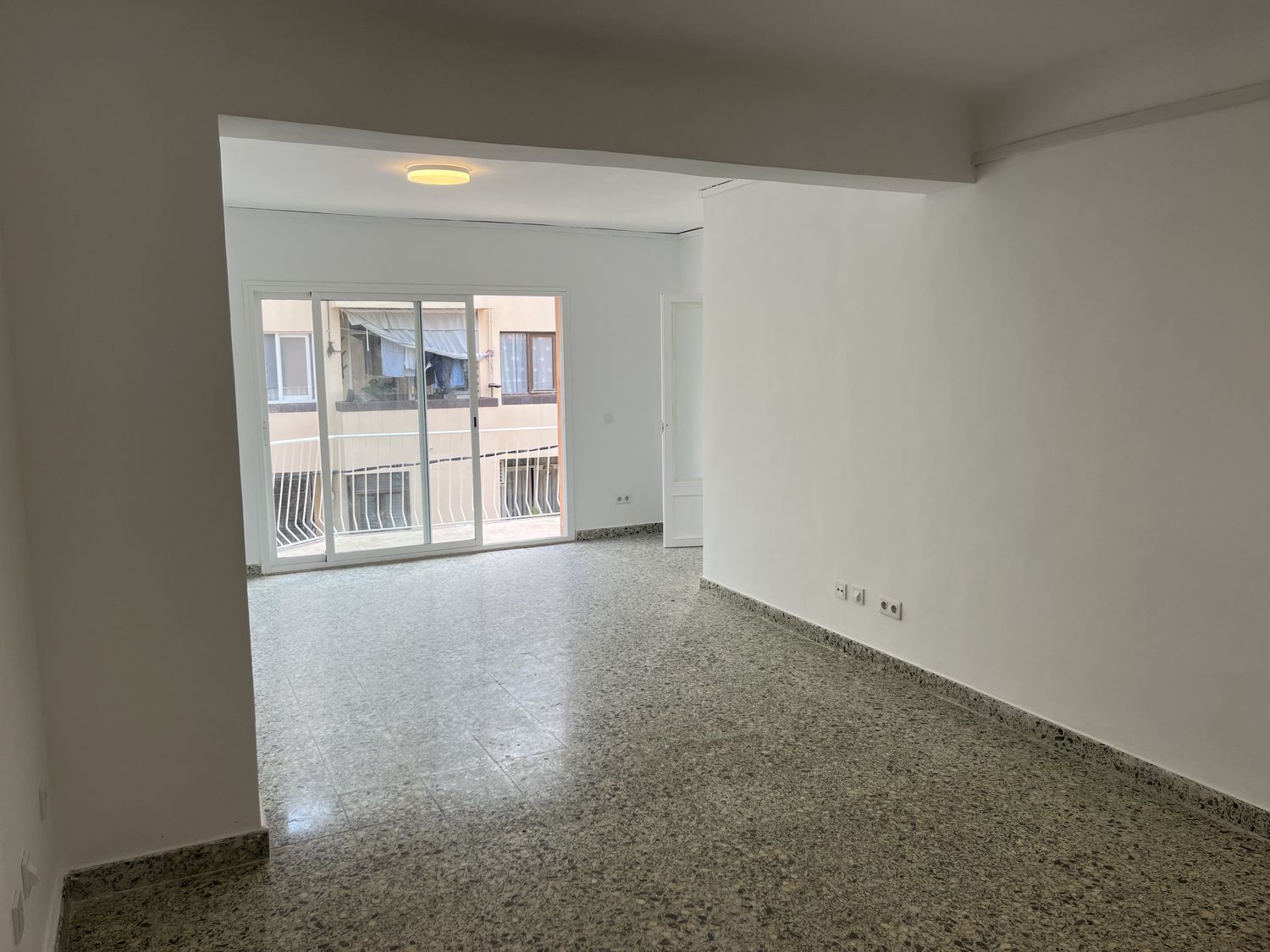 Piso en Calle de la Salut, 35, El Terreno - Foto 3