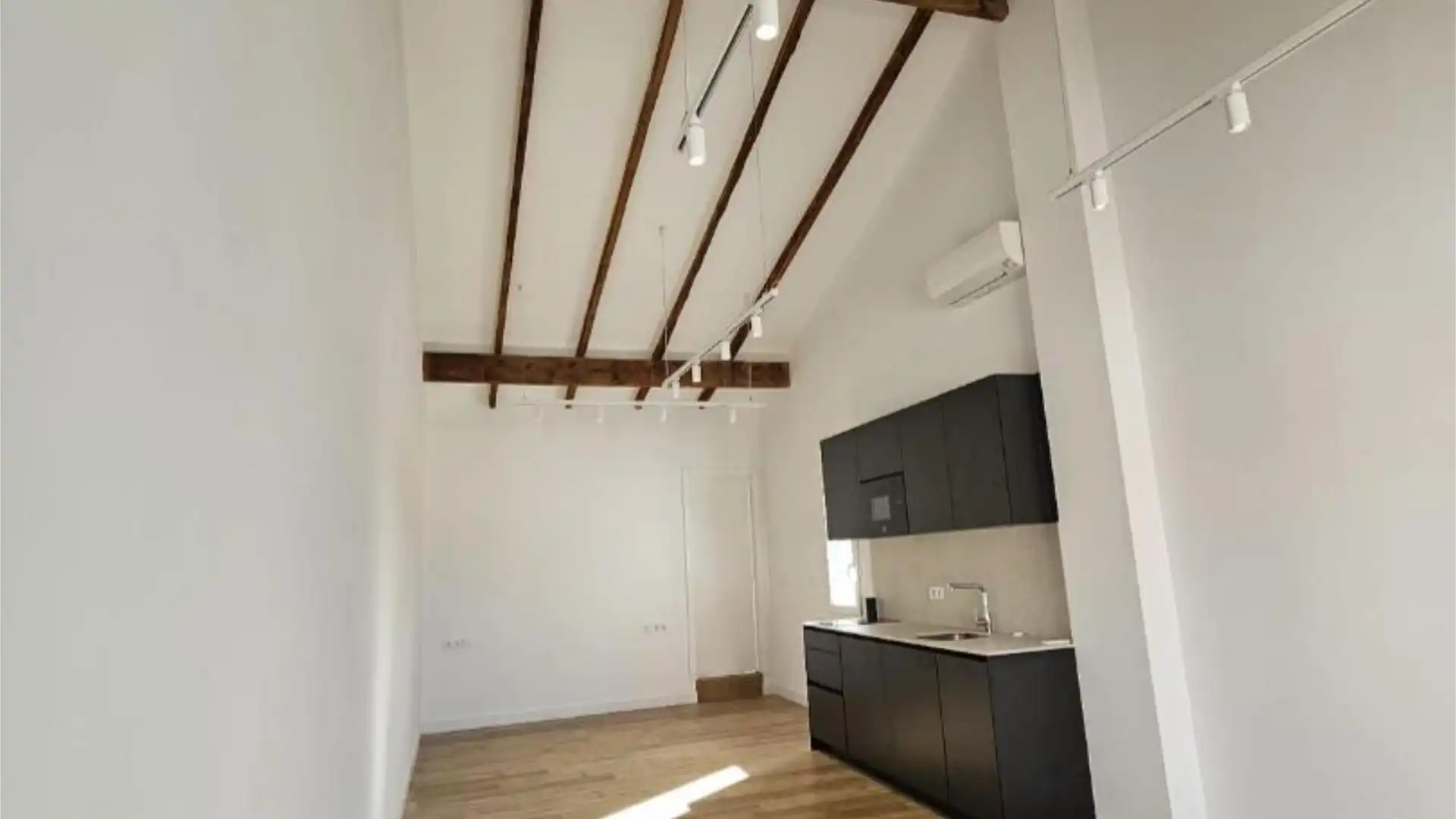 Piso en  Carrer de Vicent Brull 88 - Foto 8